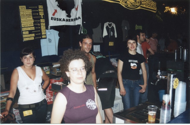 MOLOTOFF TXOSNA 2004 12.jpg